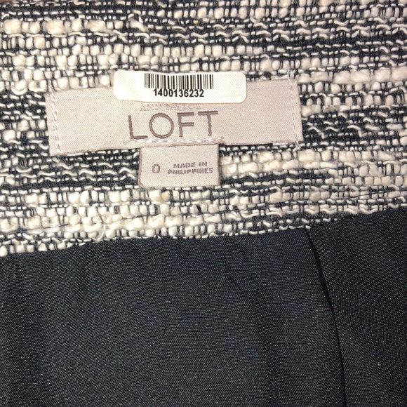 Ann Taylor LOFT size 0 black tweed zippered skirt - Picture 9 of 9